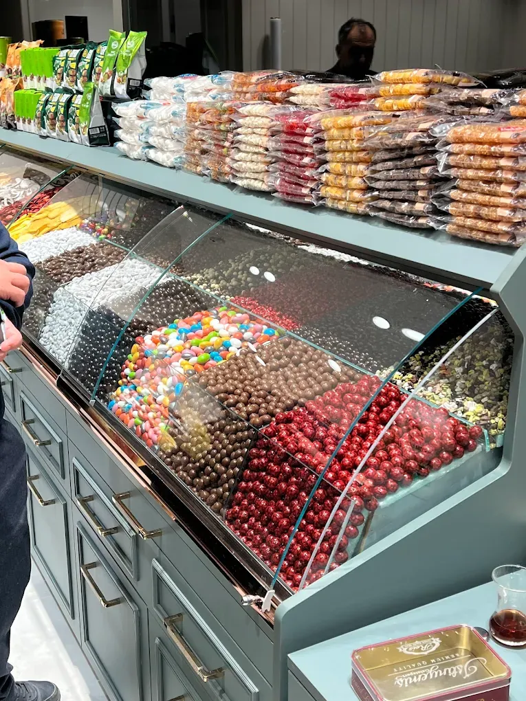 Nezih Kuruyemiş Çengelköy
